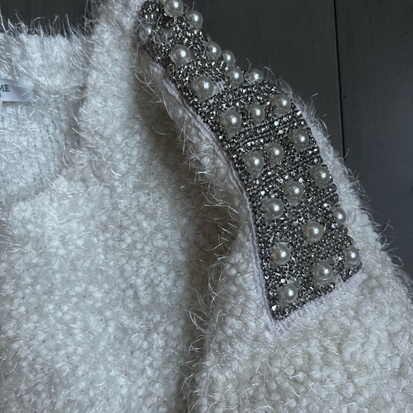 🍈Piperlime Ivory Pearl-embellished Gala Sweater - Picture 11 of 13